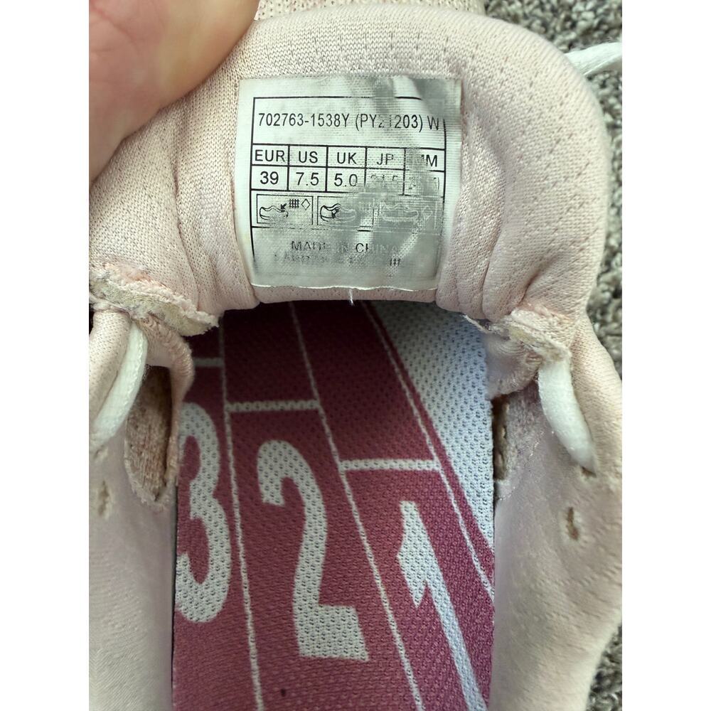 Huracan 3, 3000 running shoe women's size 7.5 - Picture 7 of 8